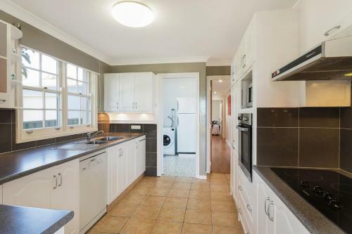 31 Mcmillan Crescent