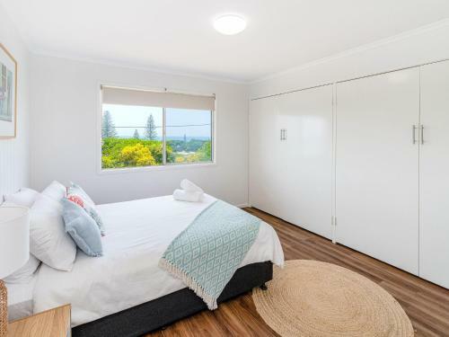 Ocean Dreaming- Amazing Views - Just Listed Up Dated Photos Available Shortly.