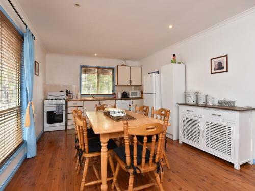 Australiana Cottages