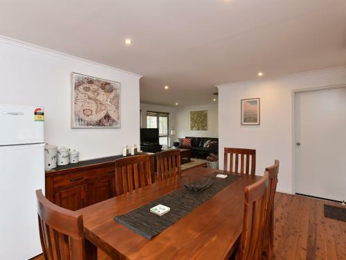 Australiana Cottages