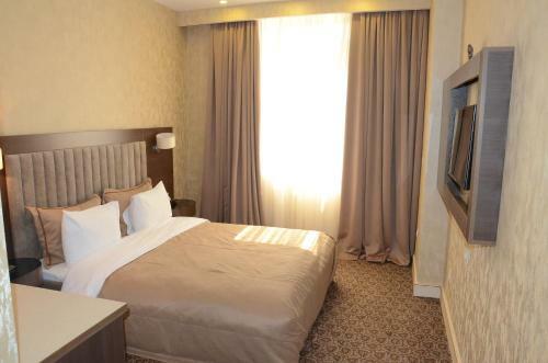Rose Inn Hotel Baku