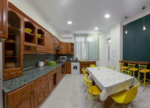 Oliva Inn & Hostel