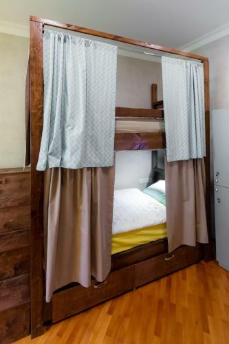 Oliva Inn & Hostel