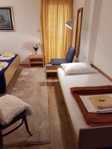 Hostal Pansion Park