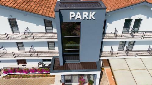 Hostal Pansion Park