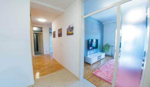 Luxury Apartment Infinity