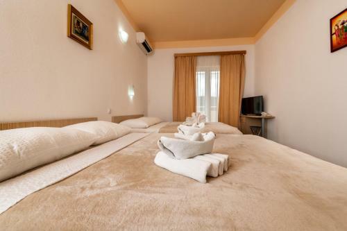 Hostal Hotel Ami-m