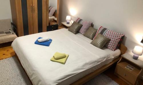 Hostal Apartman Gm