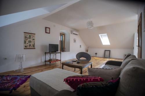Apartamento Spacious Loft With Terrace