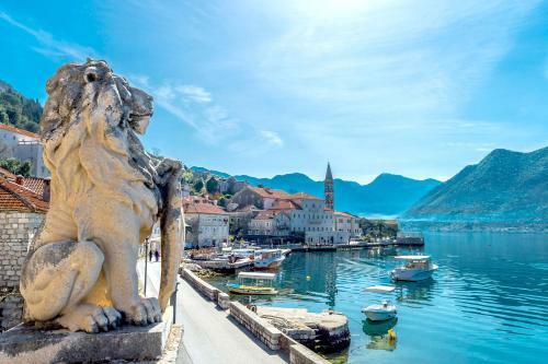 Luxury Villa Violeta With Pool And Jacuzzi Near Dubrovnik