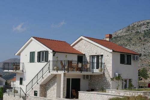 Luxury Villa Branko With Private Pool Near Dubrovnik
