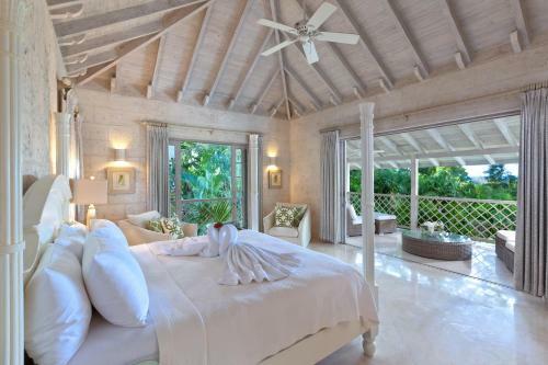 Villa Bluff House