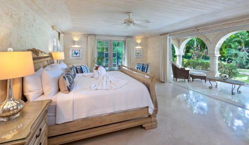 Villa Bluff House