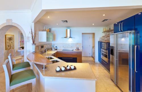 Apartamento Schooner Bay 201- Flamboyant