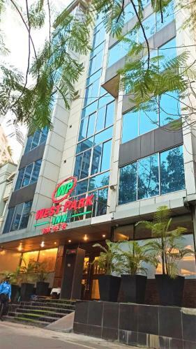 Hotel West Park Inn