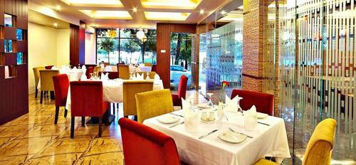 Hotel West Park Inn