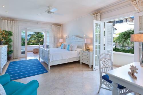Schooner Bay 207 By Blue Sky Luxury