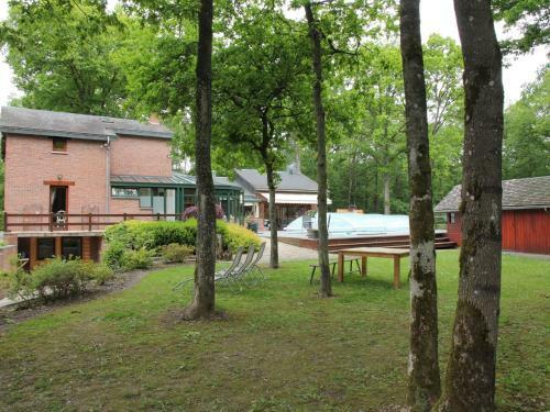 Cozy Villa In Marche-en-famenne With Private Pool