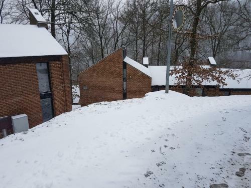 Charmant Chalet Dans Un Domaine Bois�