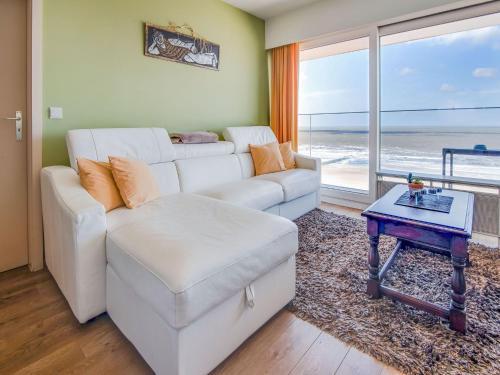 Welcoming Apartment In Blankenberge With Terrace