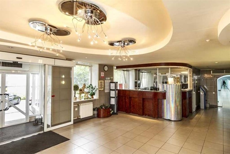 Aparthotel Hotel Globus