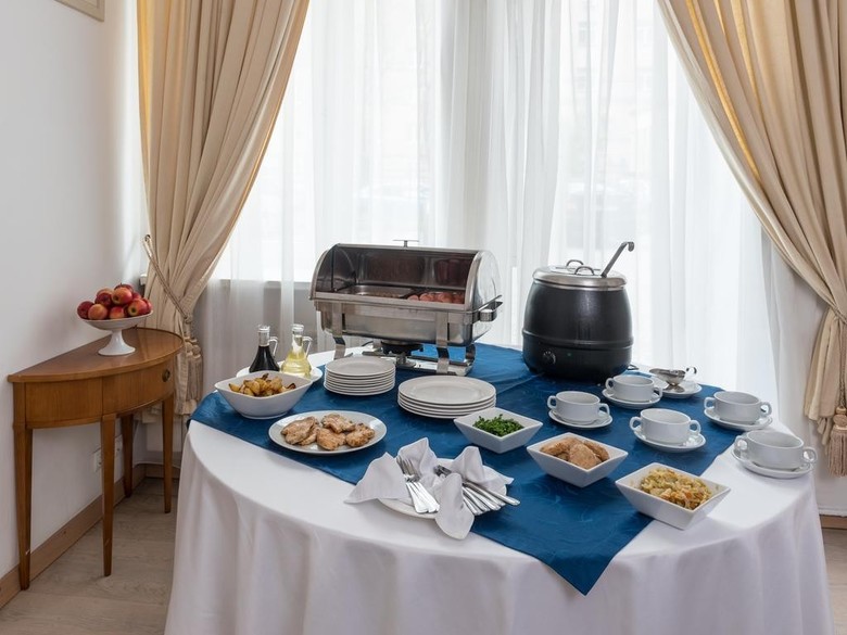 Alliance Avialuxe Hotel