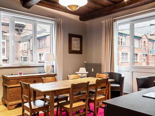 Contemporary Apartment In Dinant Near La Meuse River