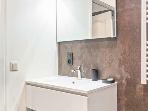 Contemporary Apartment In Dinant Near La Meuse River
