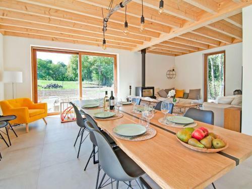 Spacious Holiday Home In Hamoir, Between Durbuy And Spa