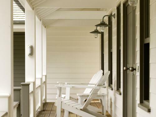 Trendy Holiday Home In Luik With Terrace