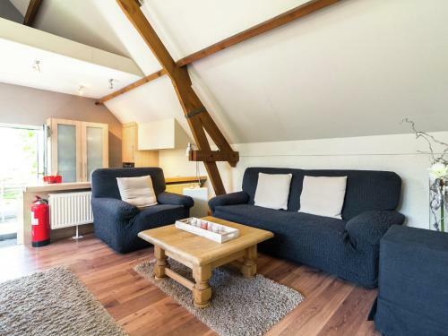 Cushy Apartment With Private Terrace, Pond, Heating, Balcony