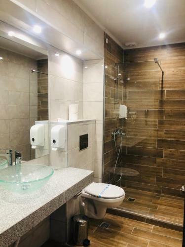 Avenue Hotel Deluxe