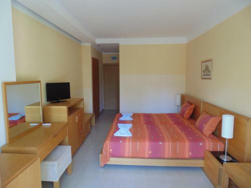 Oasis Park Hotel All Inclusive Beachfront By Asteri Hotels