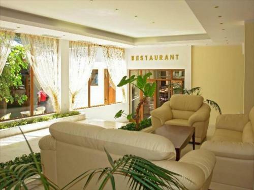 Oasis Park Hotel All Inclusive Beachfront By Asteri Hotels
