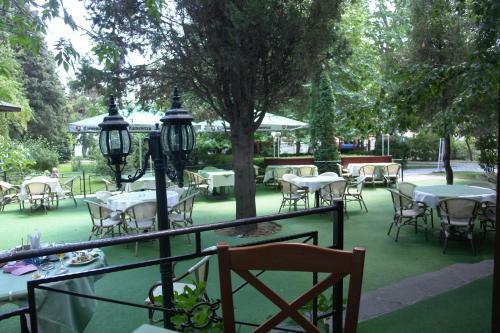 Oasis Park Hotel All Inclusive Beachfront By Asteri Hotels
