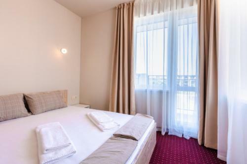 Hostal Guest House Theona