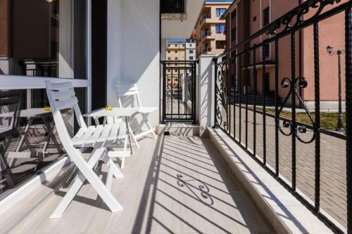 Hostal Guest House Theona