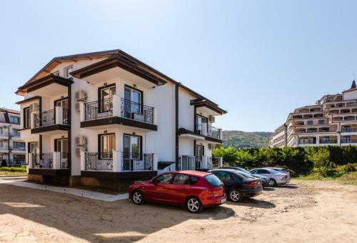 Hostal Guest House Theona