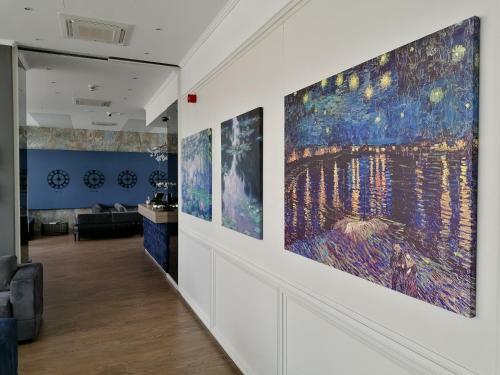 Impresamente Art Hotel