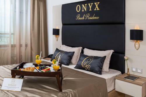 Hotel Onyx Beach Residence - Free Parking & Beach Access