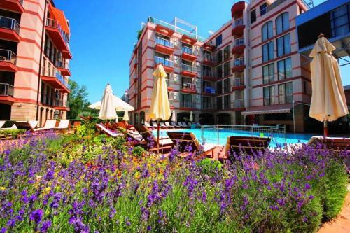 Hotel Menada Lux - Tarsis