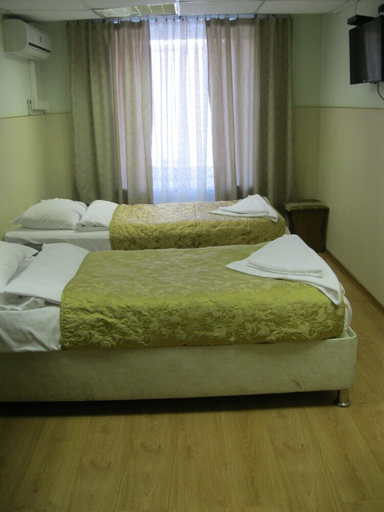 Stolichnaya Hotel