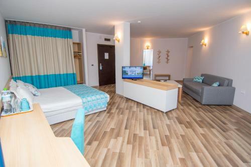 Hotel Nevis Resort & Aqua Park - All Inclusive