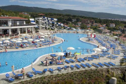Hotel Nevis Resort & Aqua Park - All Inclusive