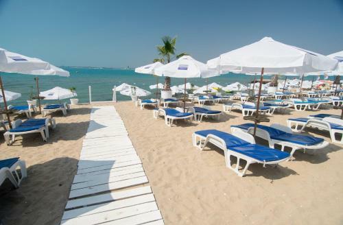 Hotel Nevis Resort & Aqua Park - All Inclusive