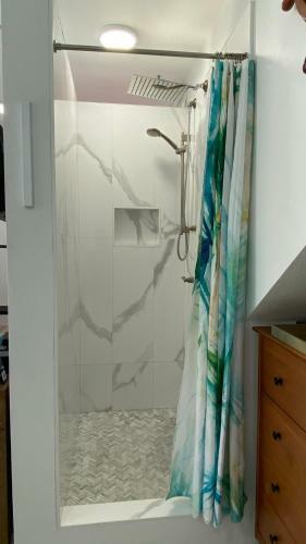 Casa Del Sol Studio Apartment 10 Minutes To Elbow Beach