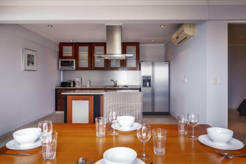 Oceanfront Apartment Dolphin At Den Laman