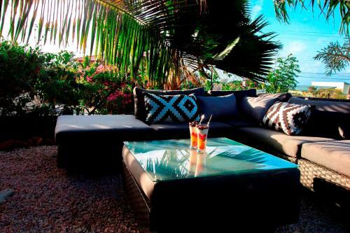Hostal Goood Resort