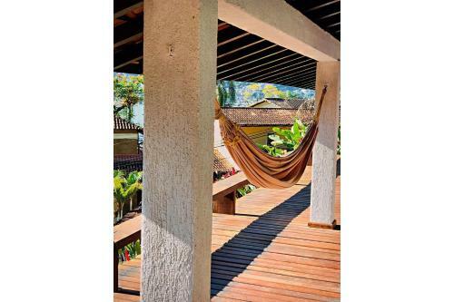 Casa Com Vista Para O Mar Em Condom�nio Em Angra