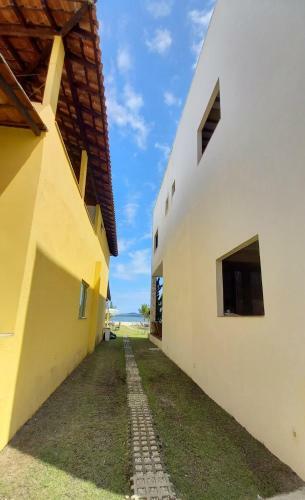 Casa Com 6 Quartos A Beira Mar Em Condom�nio Em Angra Dos Reis.